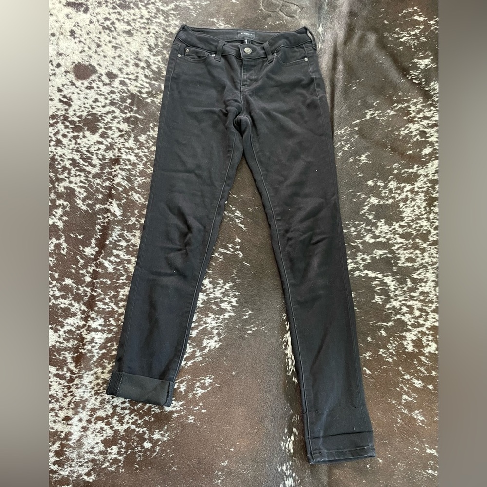 Black Skinny Jeggings - stretchy